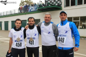 Un gruppo di pattesi alla Mezza Maratona Città di Enna